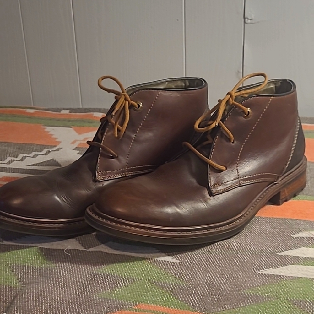 Joseph Seibel chukka boots size 9